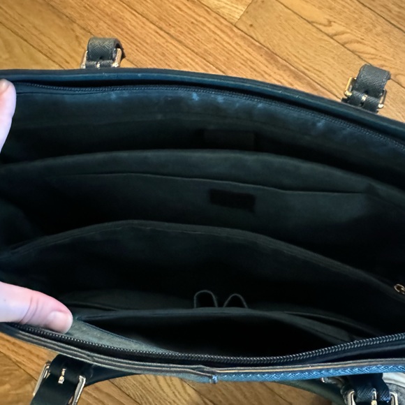 Work shoulder bag. Fits MacBook. - Picture 11 of 12